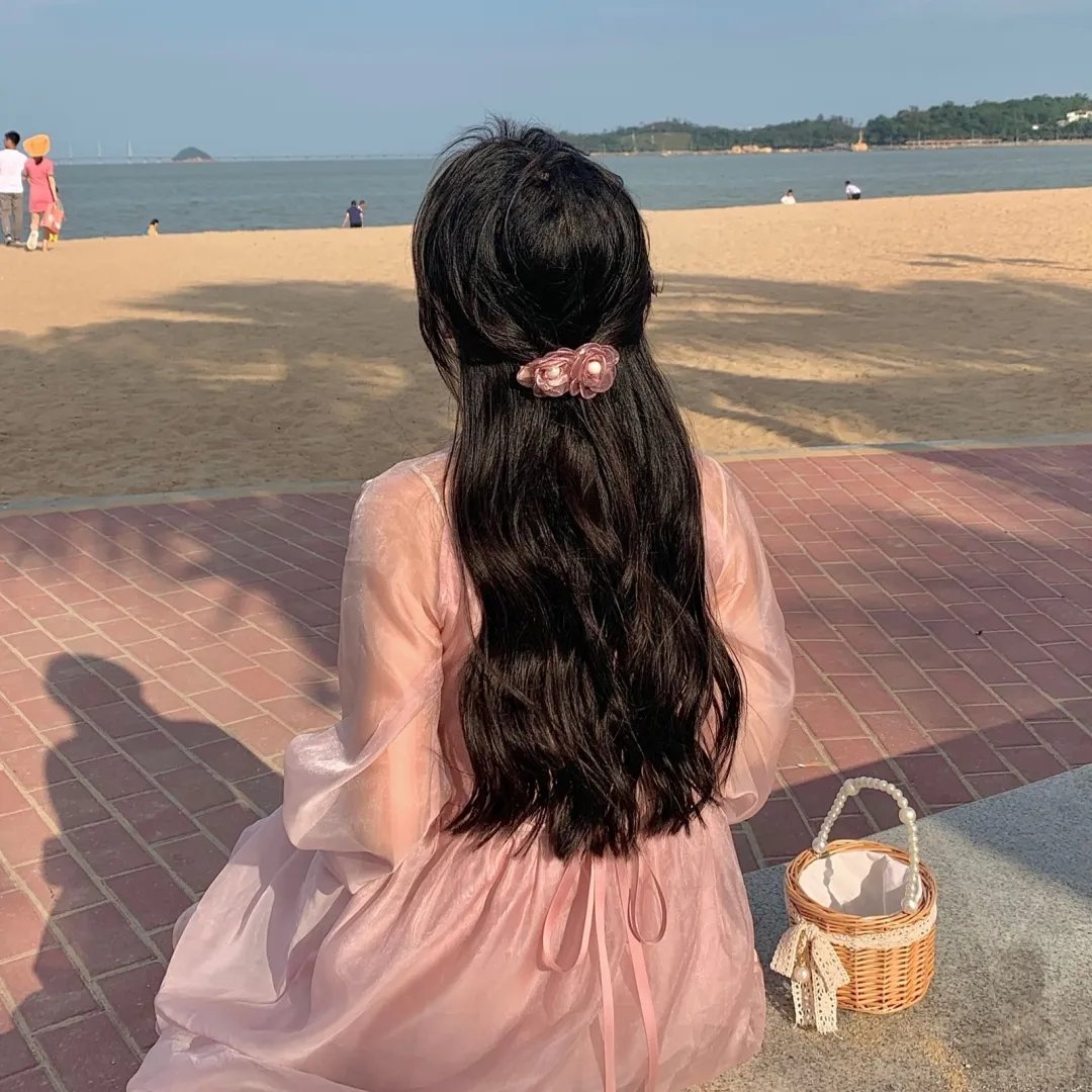 离婚后，哑巴罪妻惊艳全球